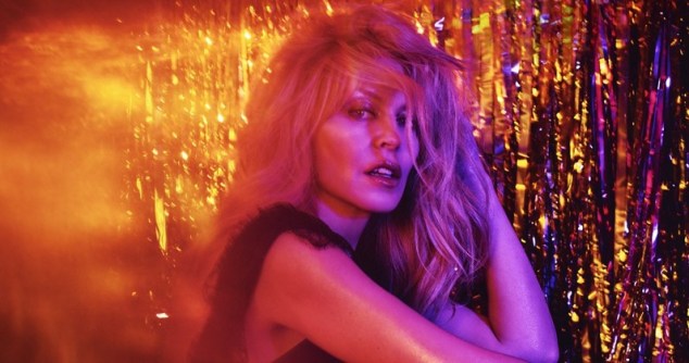 kylie-golden-press-1100